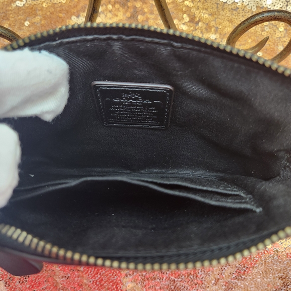 Coach Purple Hologram Pebbled Leather Corner Zip Wristlet - Picture 6 of 8